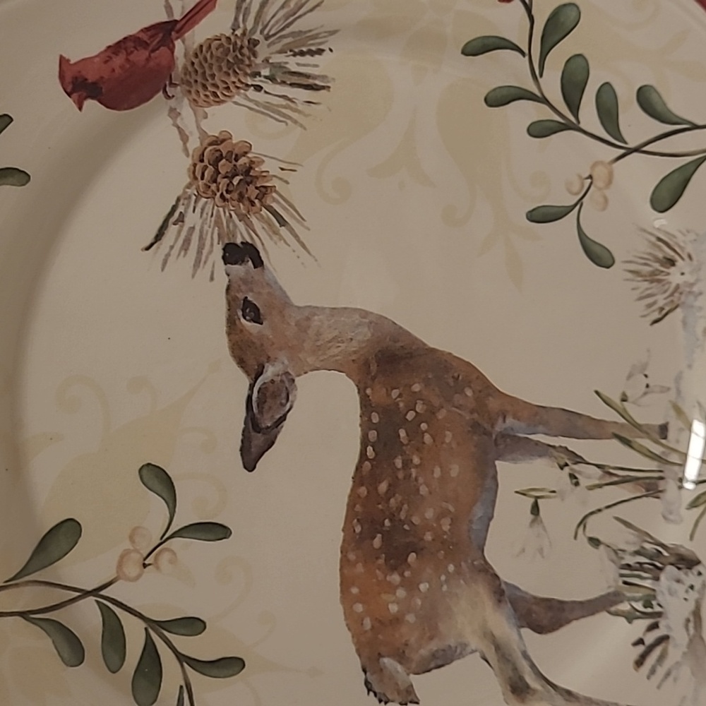 Set of 4 Better Homes and Gardens Heritage Collection Plates - Picture 3 of 16